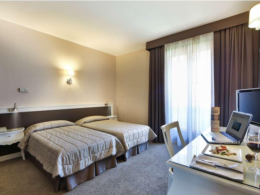 Bonotto Hotel Belvedere Bassano del Grappa Room photo